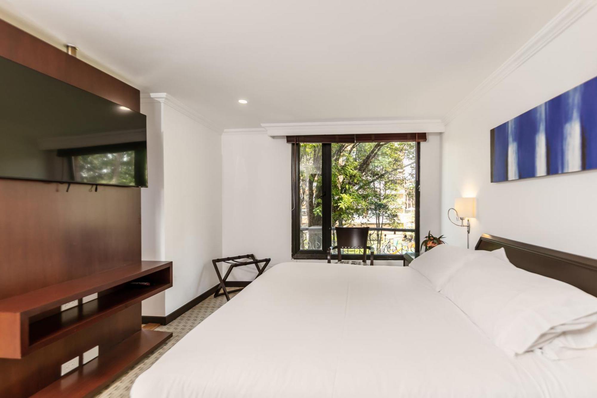 Hotel 101 Park House Богота Экстерьер фото