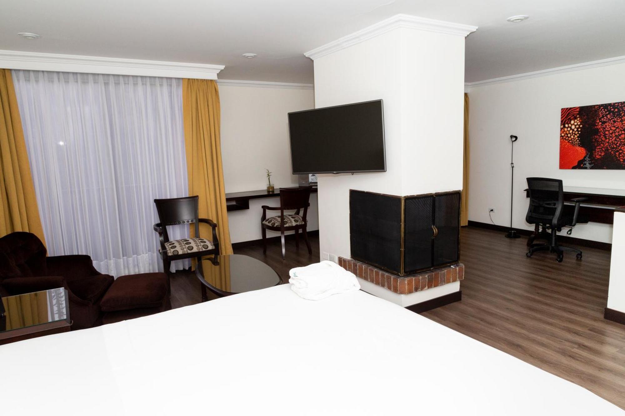 Hotel 101 Park House Богота Экстерьер фото