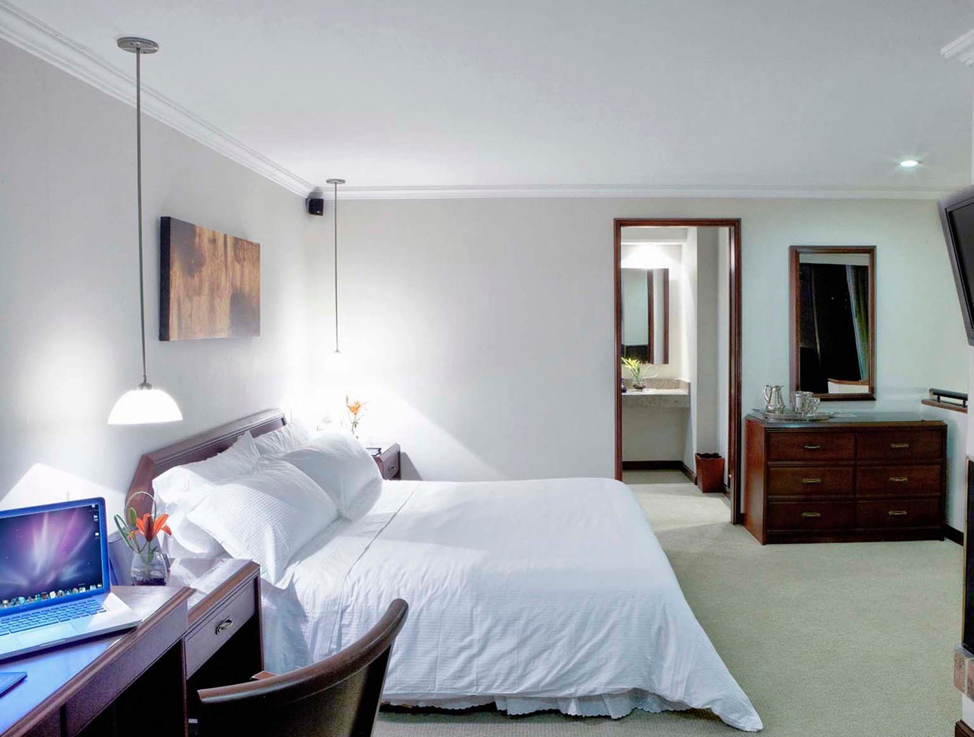 Hotel 101 Park House Богота Экстерьер фото